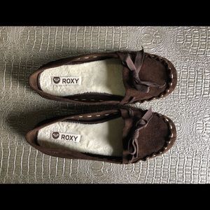 Roxy Moccasin Flats!  Adorable and Great